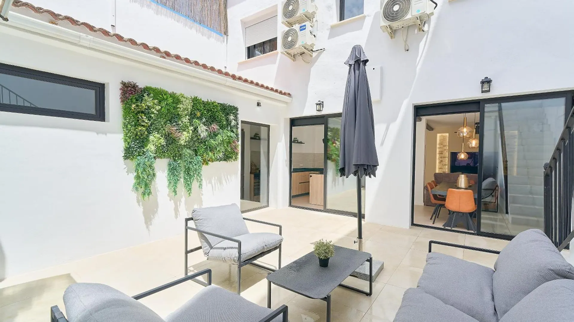 Casa vacanze Kosta Homes - Modern Two Bedroom With Terrace Alhaurín de la Torre